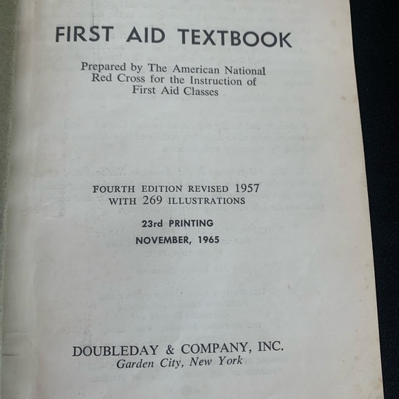 Vintage First Aid Textbook 1965 - Picture 2 of 4